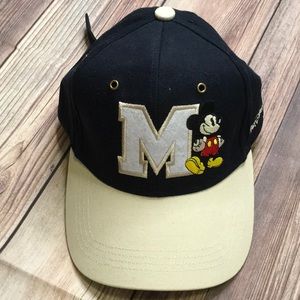 Walt Disney World Mickey Dad Hat in Navy and Cream